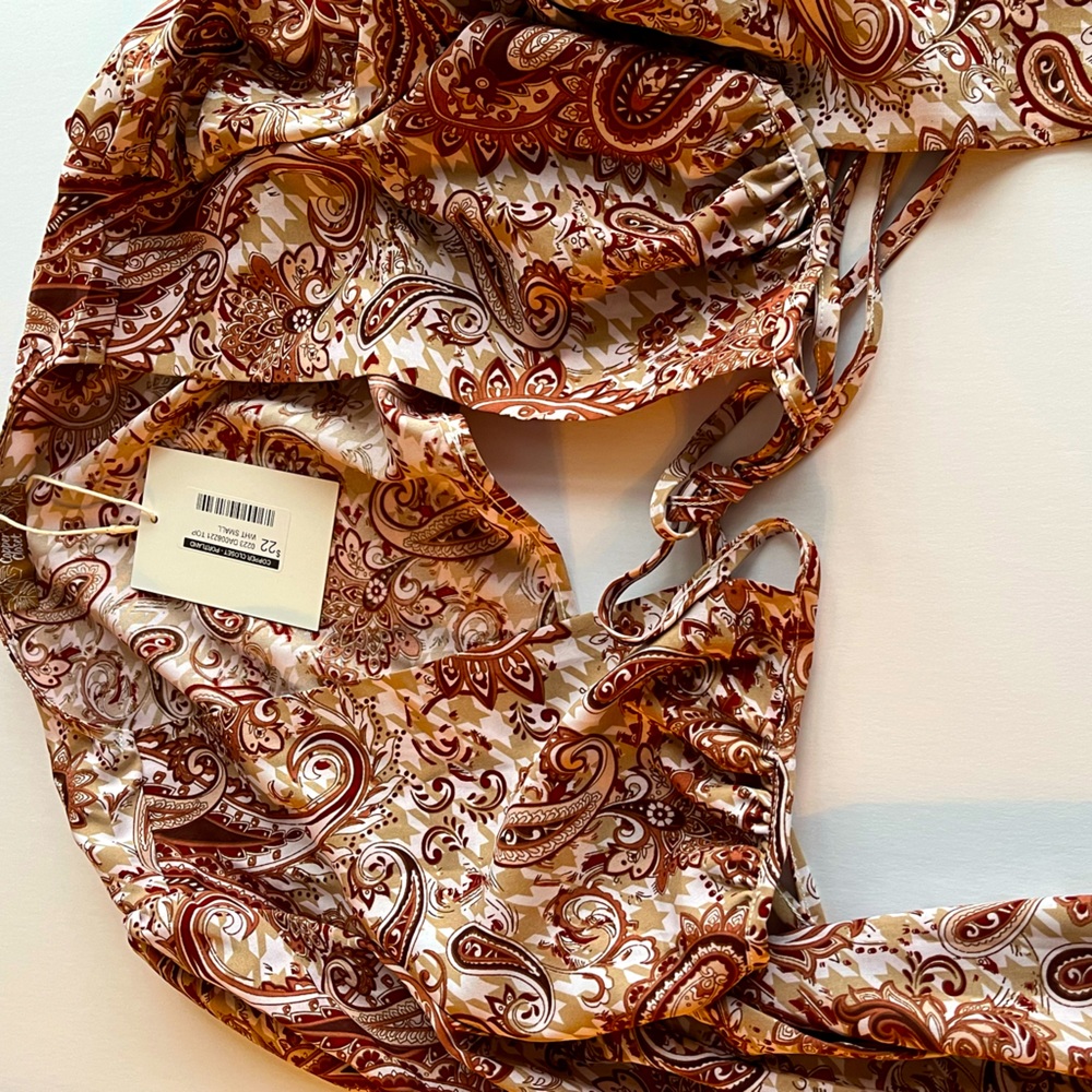 NWT Copper Closet tie crop top with sleeves Small